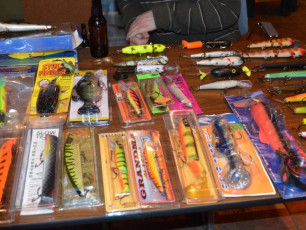 EF29FC95-DA48-40E4-92CB-405EA4262238