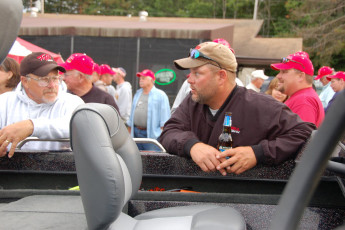 EF8BB3C4-B7CF-4E22-BE62-F39B81E8FEC9