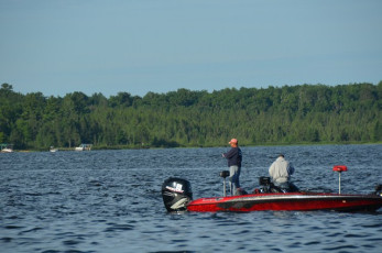 EFC15FAA-0DE5-4DB1-8DD7-1713CC0C1334