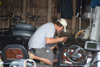 EFE5D11E-521D-418F-AEEF-0AE9786ED864