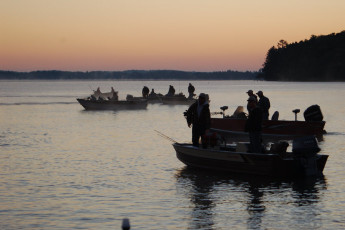 F2A755AC-6B46-4A68-A038-2E24FFF25A61