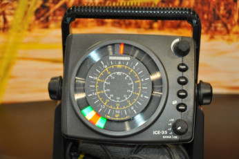 F34D09DF-F619-4F52-88C3-00153631CB5A