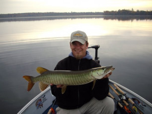 F4C9BFDB-50B9-4F79-B833-16EC27499F6E