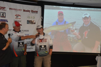 F4CC984E-3486-47BE-BDF6-EE806653087E