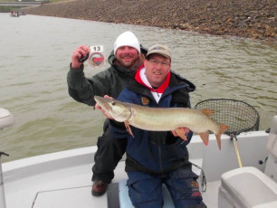 F6B084B7-B964-4187-985E-055F63265725