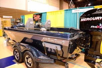 F86F9D6D-4923-4FCE-B666-1D923BDD8BCF