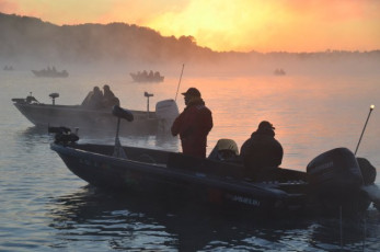 F926EC7B-9584-47AB-86BB-661E6AAA9ED3