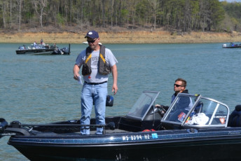 FA9F562F-136F-4EAA-ABD5-C9A65AC86792