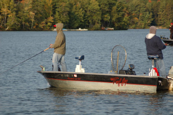 FB1267E3-98D6-4C7C-9B0A-B5A9D340C961