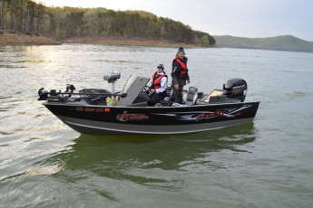 FC468207-0398-4B09-893A-725A3B66FC38