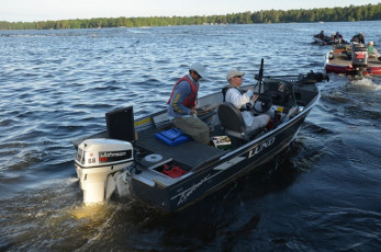 FCF7B613-3961-4BCE-98E3-4F0C9E65B2C4