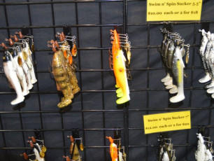 FE7218DD-31B4-4979-9841-4FF8D1252869