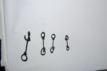 FF474419-1216-4B08-AB19-133746DA107B