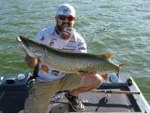 FFE9EFB6-CF5D-4864-98A9-462EBF7502D6