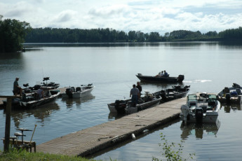 b9f7542a-4666-4e8c-8f8a-ad6bd1c231d7