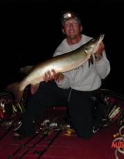 c76ff549-4c57-491f-99bb-14244d09e871