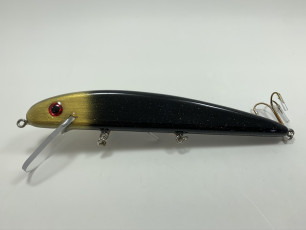 Gold Head 9.5_ Mag Claw