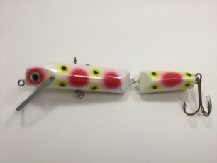 Strawberry 8 Jointed Slasher_preview