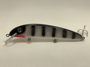 White Perch Mag Little Claw Twitch