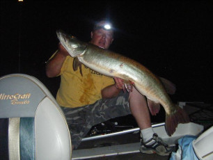 0B520003-B566-420F-8533-9939BBC5CC4B