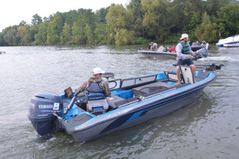 3305B008-090F-44C3-9613-B68F448AA478