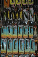 4a65a61f-0b35-481a-acba-3e8c8a51a09f