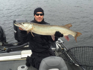 6879DD56-9DD1-42B6-B839-15339E7C60E4