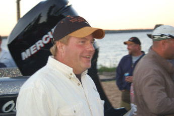 7d1e75b4-5d1b-4581-bc83-276d5a1b2c82