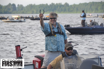 8A85DA20-4428-45A7-86A5-685DE9902CDA