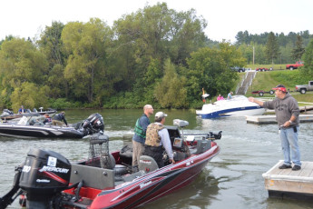 8B23D5E4-BBD3-429D-B562-DDC418C9E97B