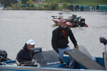 8C5B3220-900F-4F79-AC6D-4AEBED500B24