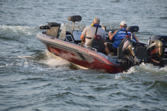 A5CB6434-6C98-4284-A4E4-7EDA5A4BE557