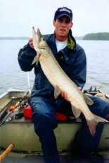 AE5F1F7B-13A3-4D4F-B4A7-55EC2CB67786