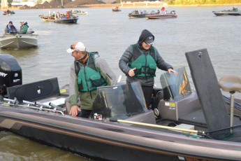 D67FEA5E-7E48-4A87-B118-ECB69C2A2021