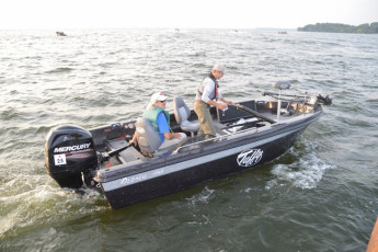 DA998E60-3165-41A0-8A1C-71EFF9F864FE