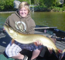 E8A27EC9-7698-4757-AD15-613F643F3CC2