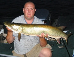 e4dc505d-6622-460c-907e-a60b415a2fb6