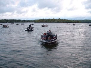 e9c888de-0547-48f8-8591-384912bd5458