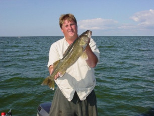 f16d6330-261b-4519-90fc-1ee175a04bf9