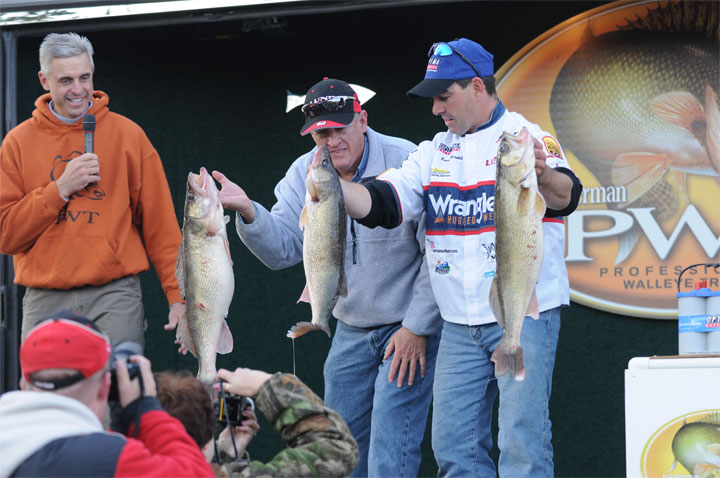 030F59B4-BB58-458E-AD21-6CF3B131637F