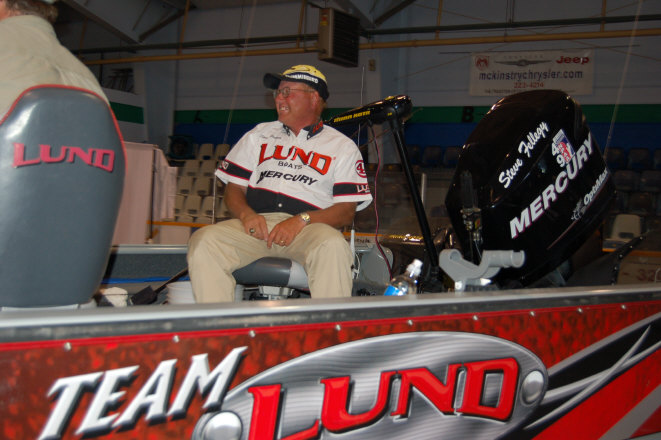 06214ECC-FCB0-4F4B-8BBF-3699029B972A