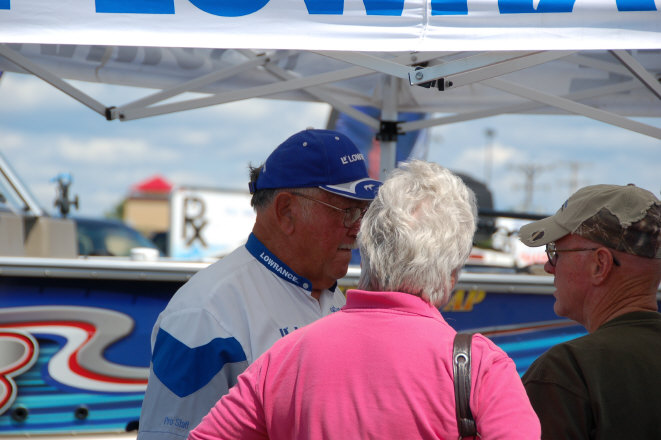 063D12DB-95BA-4996-9594-C6965D2110BF