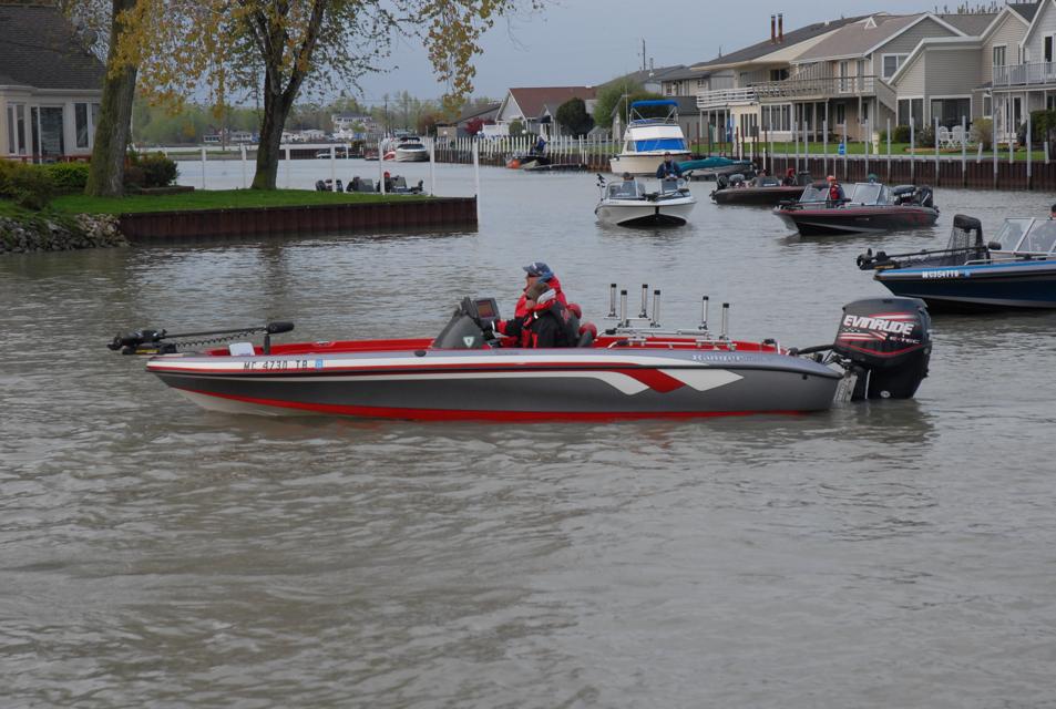 09CF87DF-F9C6-470F-AFA2-52AED9EE5493