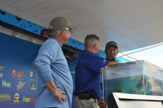 09ECE995-CBF2-4952-B60C-4FAFF7B9FFFC