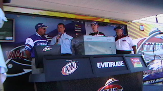 0A375404-2AA6-40B4-9530-080D3C49E4B9