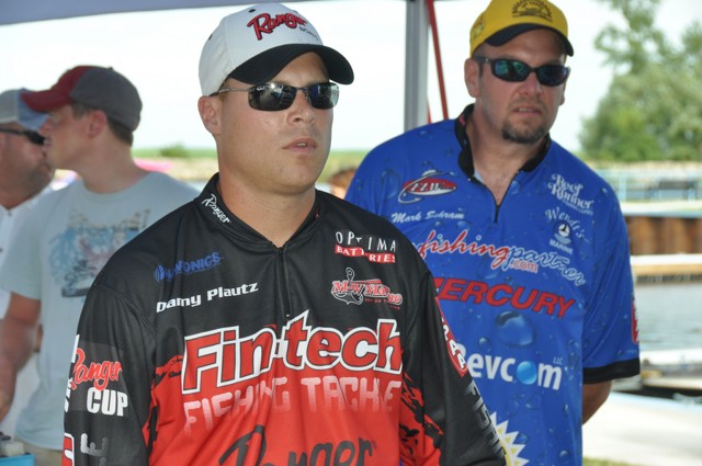 0A8EF7D0-E056-4800-BA0A-59343AADFF1C