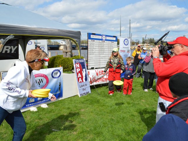 0AAFD43B-B4F6-4EFB-AD95-28D0F264E6B8