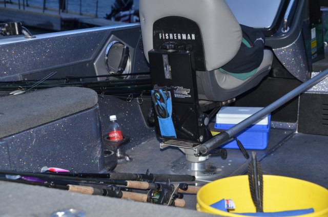 0B684858-A930-443B-81A3-38DEAF60278F