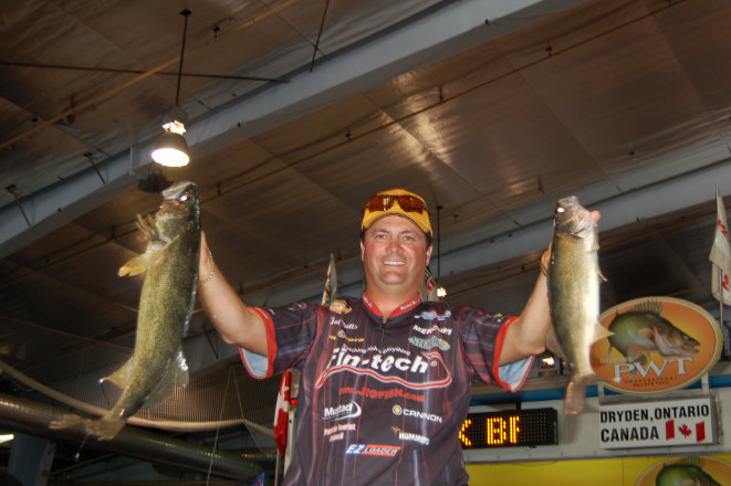 0BCF3CF7-7E3B-4FA0-B03E-FCE6B2184246