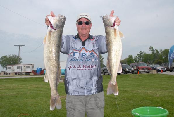 0F406DE1-6248-4062-89B4-423092173A3A